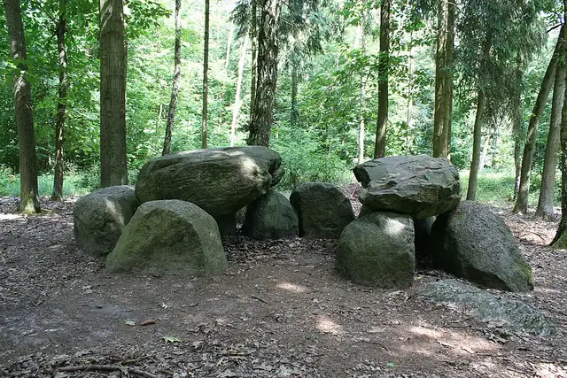 Großsteingrab Steineiche – Megalith, bei Haldensleben I