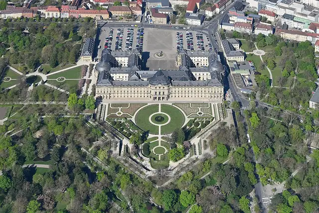 Residenz Würzburg – Burg oder Schloss, bei Würzburg