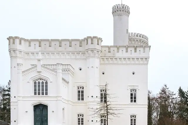 Blomenburg – Burg oder Schloss, 11 km von Preetz
