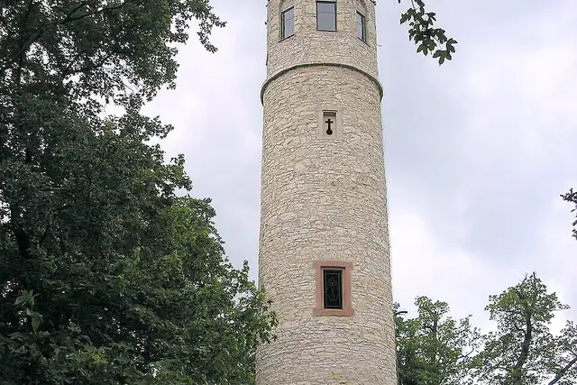 Paulinenturm – Aussichtsturm, 20 km von Erfurt