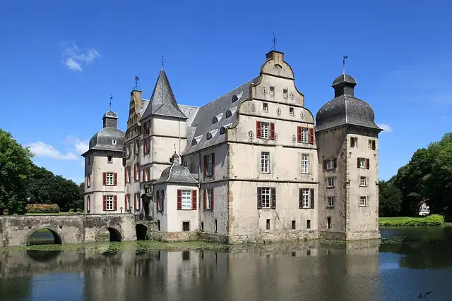 Haus Bodelschwingh – Burg oder Schloss, 8 km von Dortmund