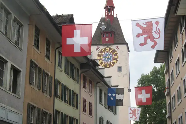 Spittelturm – Stadttor, 16 km von Zürich