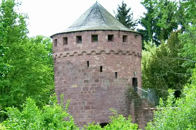 Burg Kerpen – Burg oder Schloss, bei Illingen