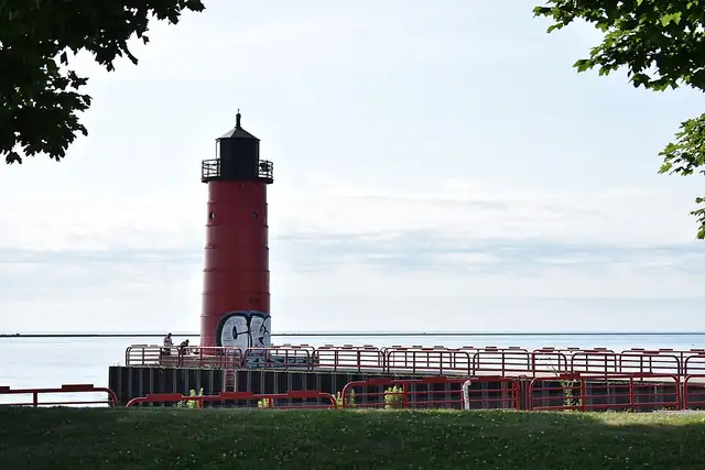 Milwaukee Pierhead Light – Leuchtturm, bei Milwaukee