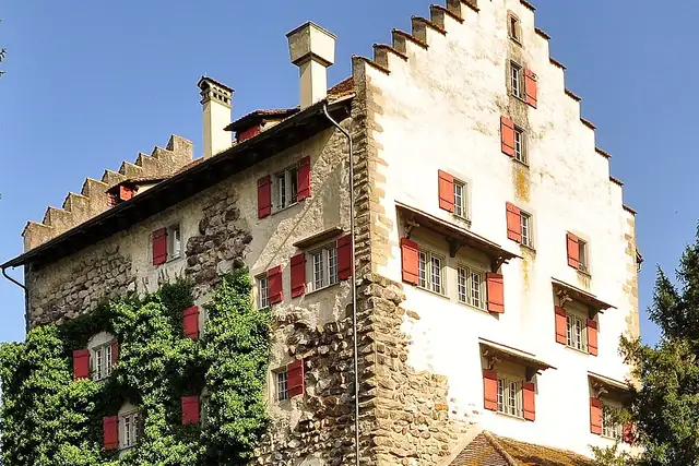 Schloss Greifensee – Burg oder Schloss, 10 km von Zürich
