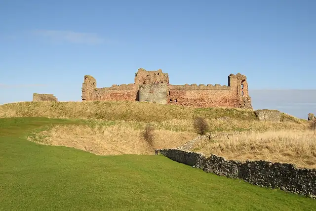 Tantallon Castle – Burg oder Schloss, 28 km von Musselburgh