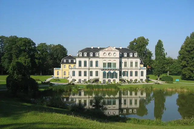 Schloss Wilhelmsthal – Burg oder Schloss, 10 km von Kassel