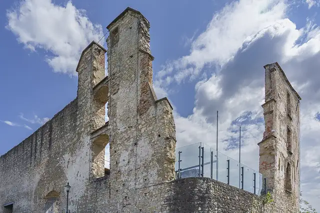 Burgruine Obervoitsberg – Burg oder Schloss, 22 km von Graz